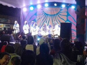 Kemeriahan perayaan puncak 17 Agustusan di Kelurahan Dungus Cariang, Kota Bandung